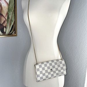 Poshmark Authenticated Louis Vuitton Damier Azur WOC